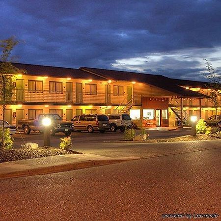 Chestnut Tree Inn Portland Mall 205 Экстерьер фото