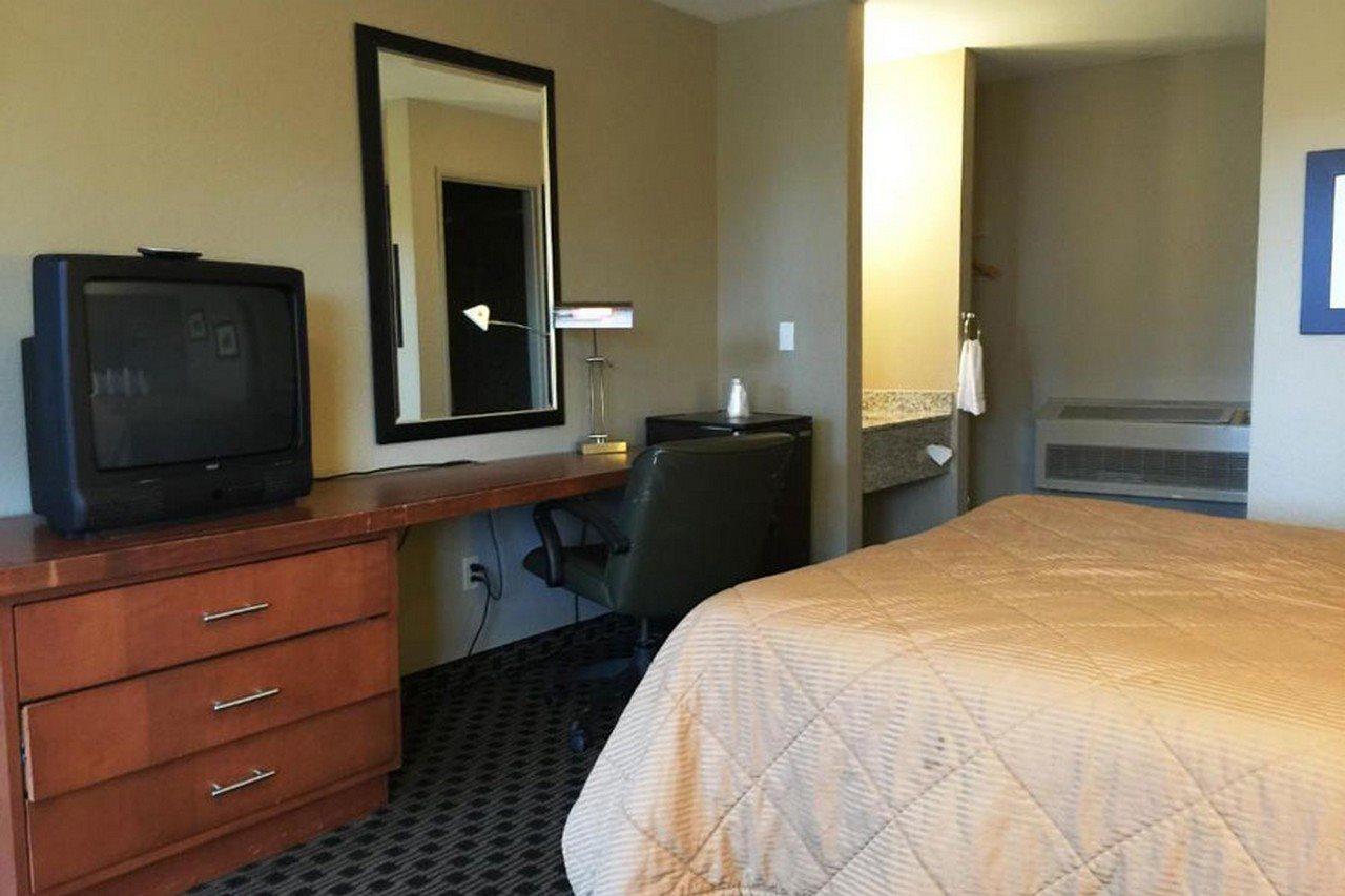 Chestnut Tree Inn Portland Mall 205 Экстерьер фото